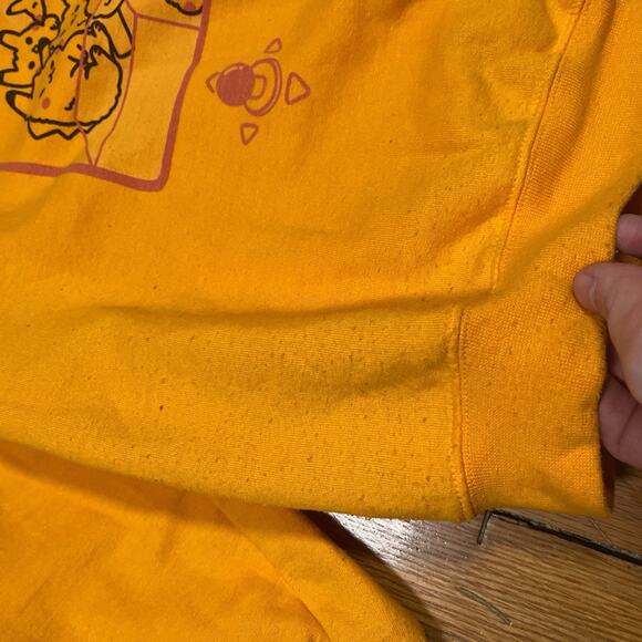 Pikarar Pikachu Yellow Crewneck Sweater Pullover Medium Pokémon - Picture 6 of 10